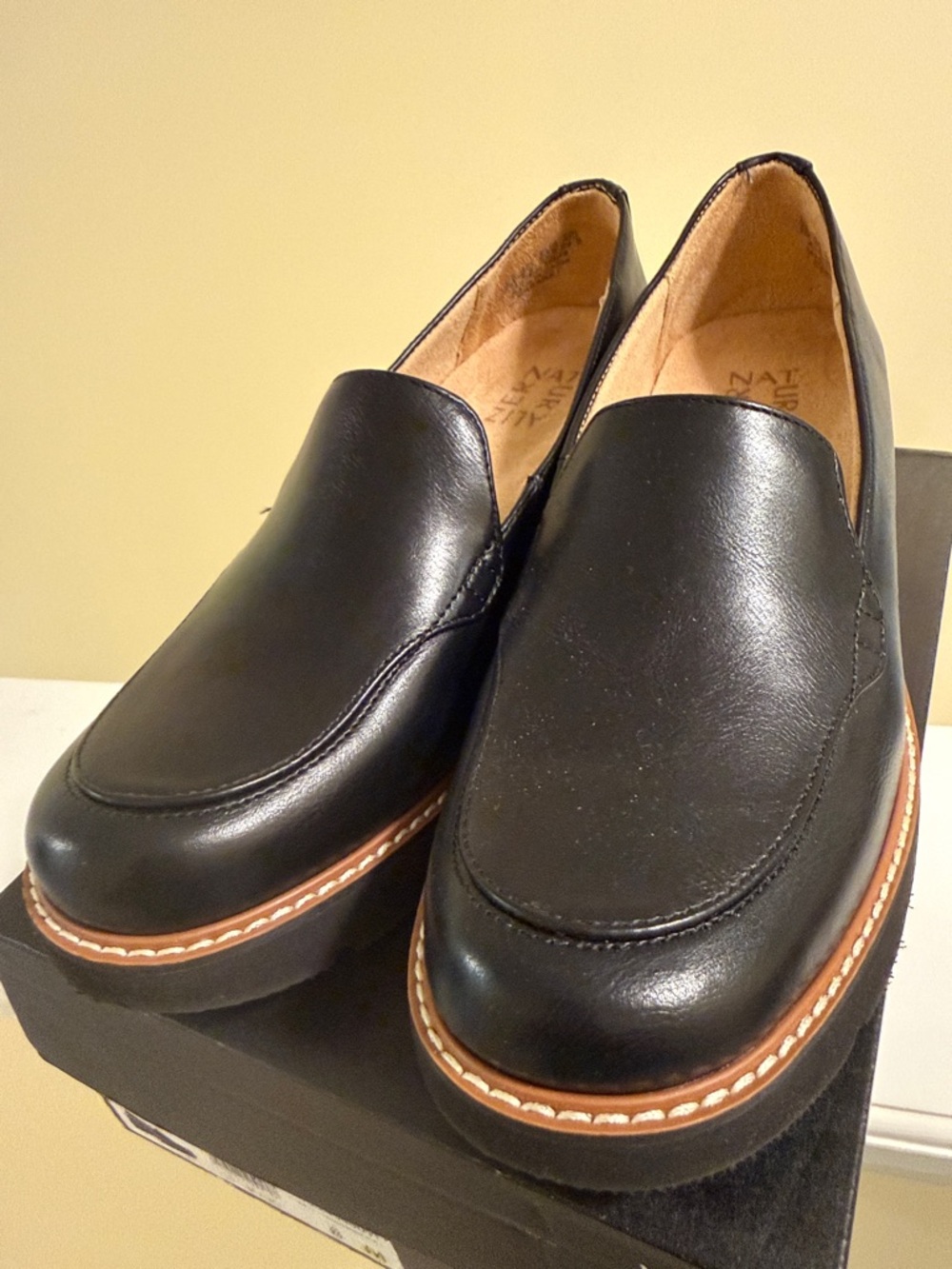 Naturalizer Cabernet Black Loafer